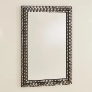 Bhawana Mirror