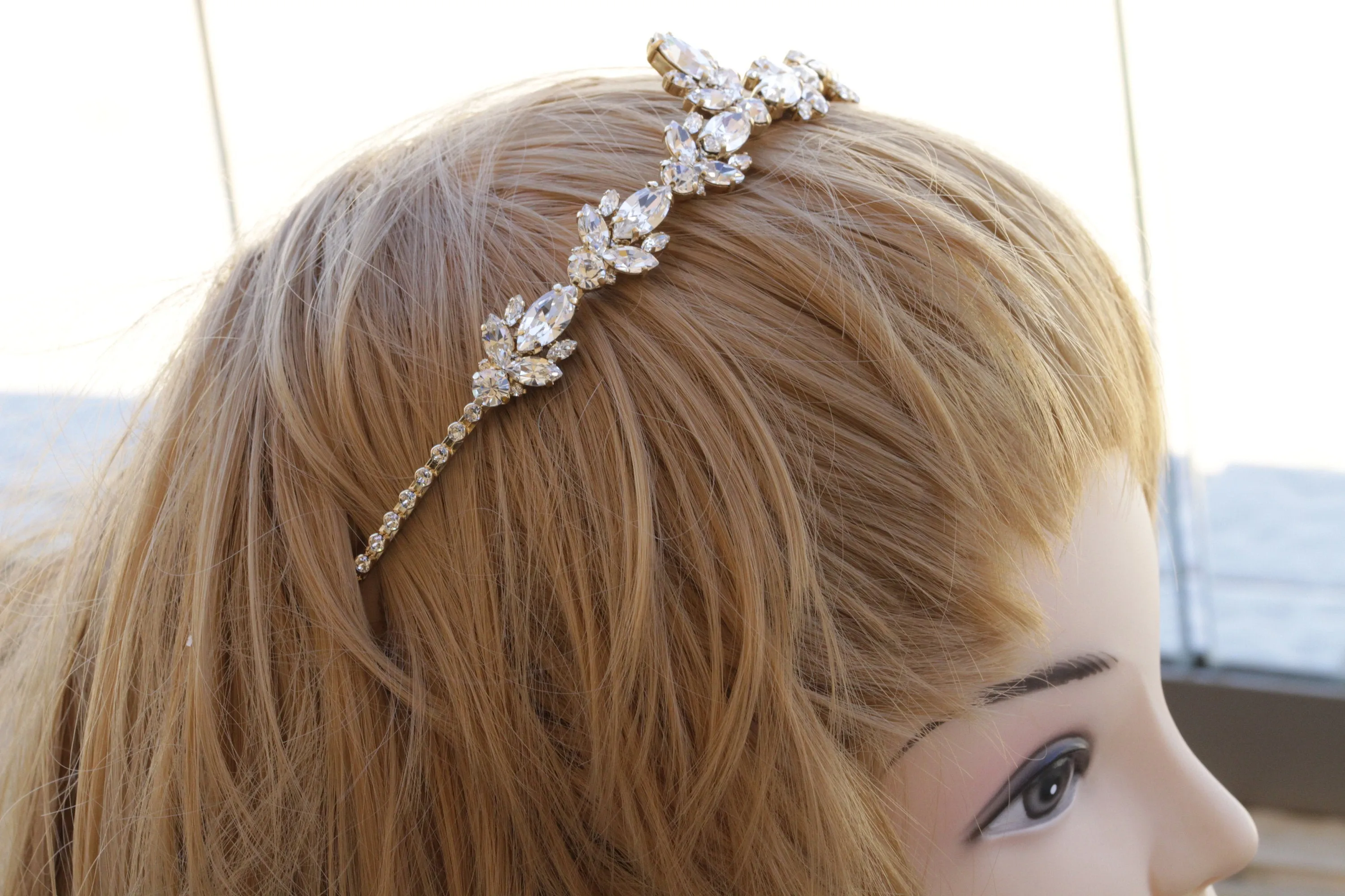 BRIDAL CRYSTALS TIARA