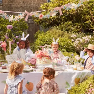 Flower & Bow Party Garland