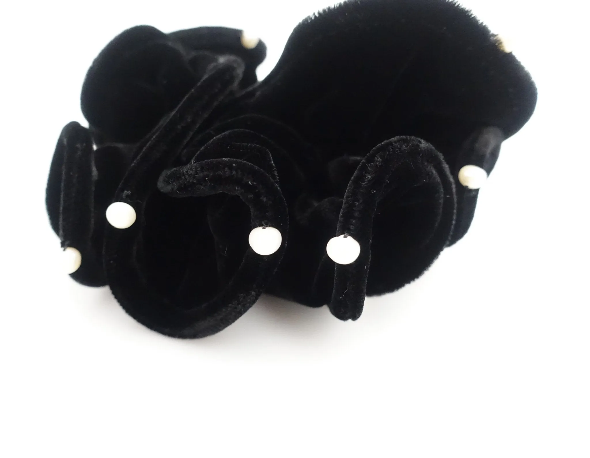 pearl ball decorated silk velvet scrunchies luxury style soft hair tie scrunchy for women