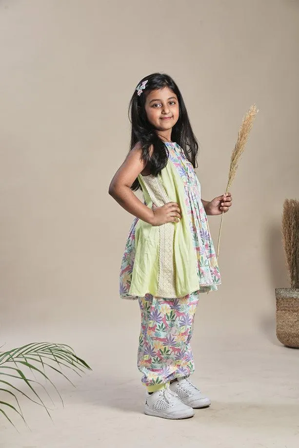 Tropical Print Kurta with Yoke and Tropical Print Salwar Set for Girls