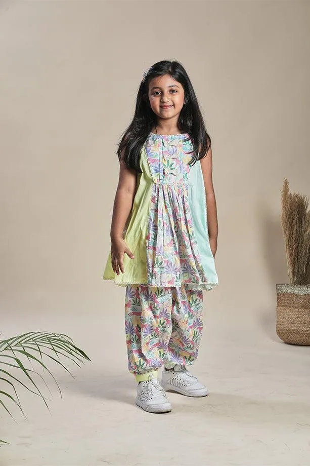 Tropical Print Kurta with Yoke and Tropical Print Salwar Set for Girls