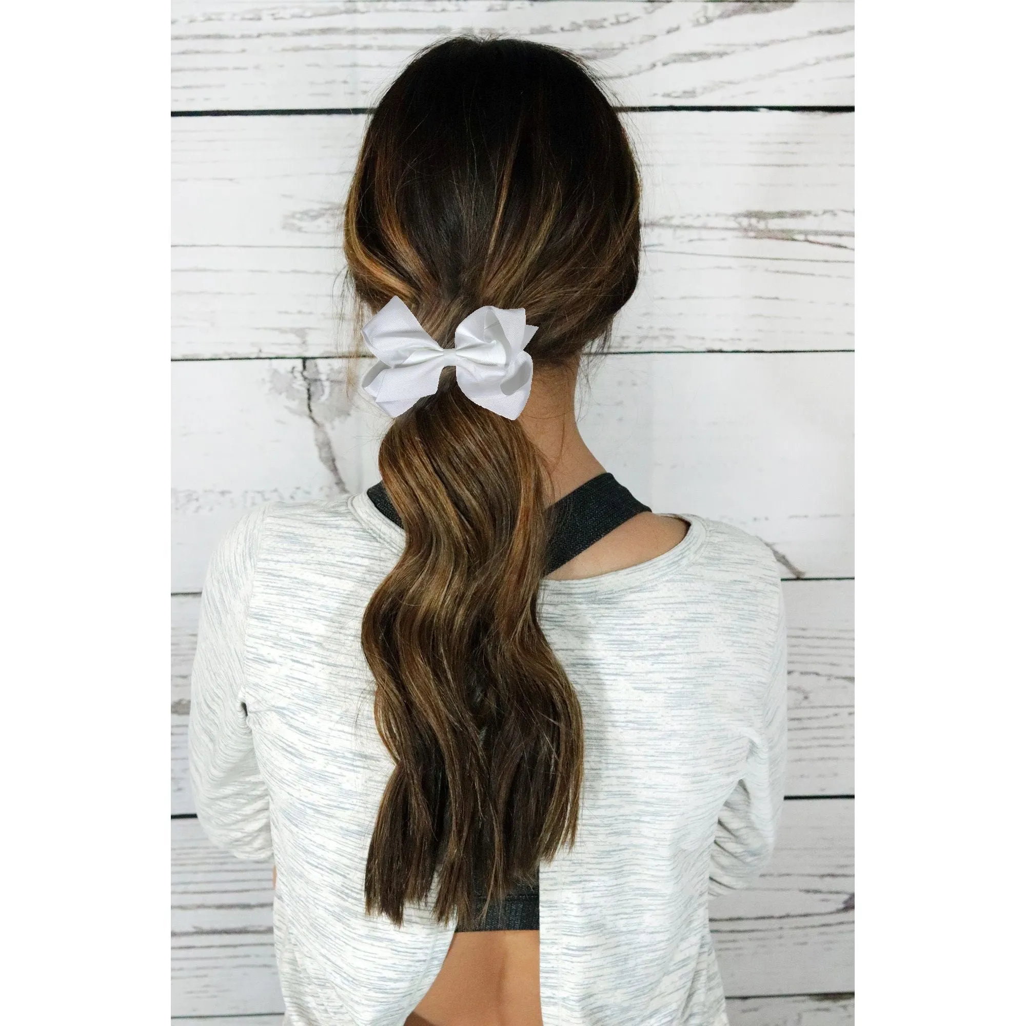 White Classic Hair Bow